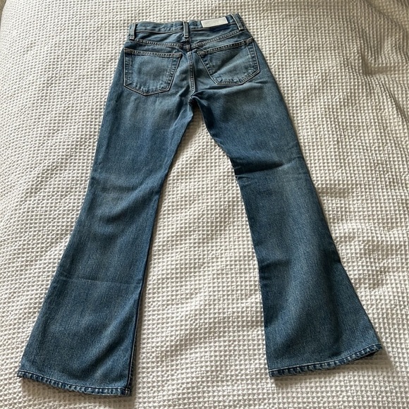 Re/Done High Rise Stove Pipe Jeans in Medium Vain Size 24 - Picture 7 of 13